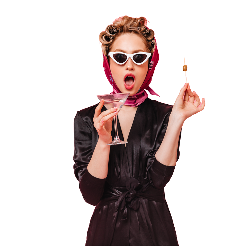 Giuseppa Spiritosa personaggio Zerocento Distribuzione stile vintage con cocktail